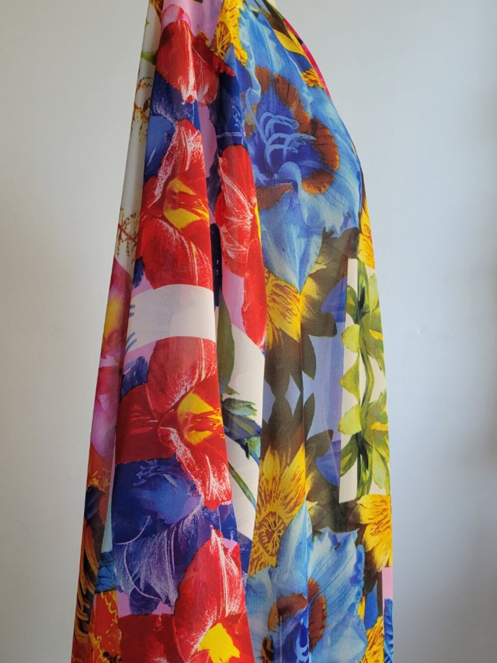 Vibrant Floral Art-to-Wear Sheer Kimono Jacket | S/M - Picture 3 of 16
